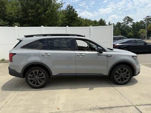 2022 Kia Sorento X-Line EX
