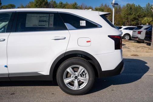 2026 Kia Sorento LX