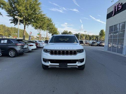 2023 Jeep Wagoneer L Series II