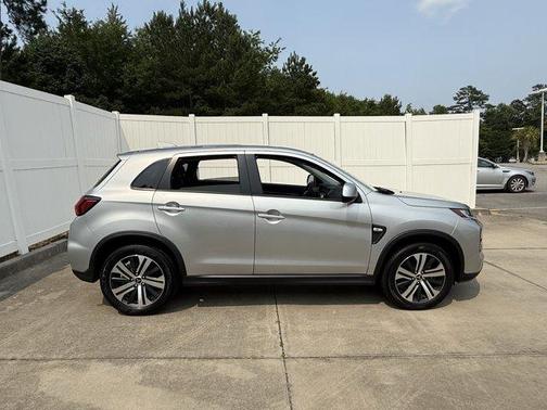 2024 Mitsubishi Outlander Sport ES