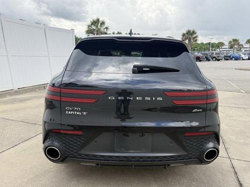 2023 Genesis GV70 2.5T