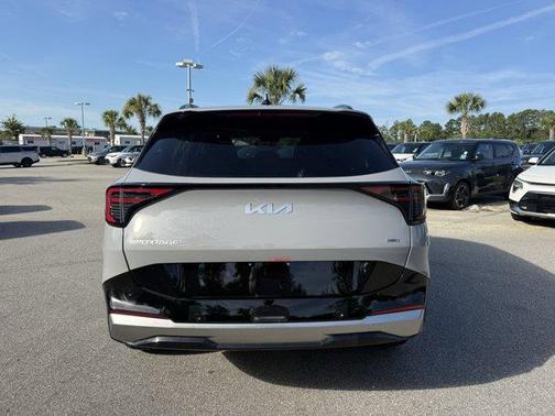 2026 Kia Sportage Hybrid SX-Prestige