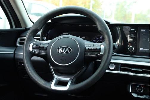 2021 Kia K5 LXS