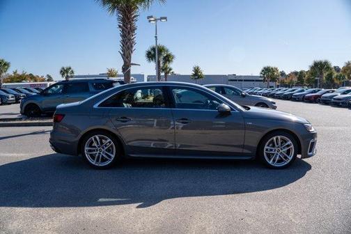2023 Audi A4 45 S line Premium Plus