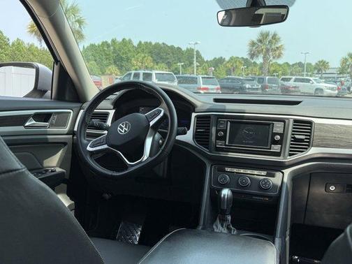 2023 Volkswagen Atlas 2.0T SE
