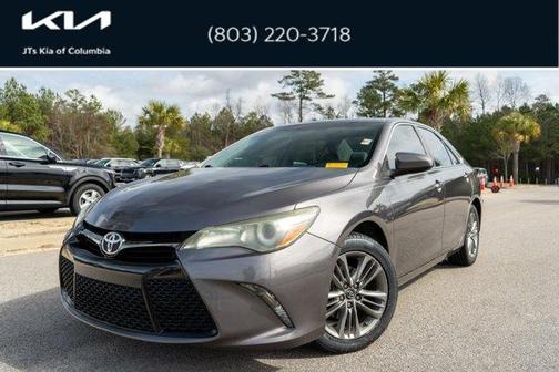 2016 Toyota Camry SE