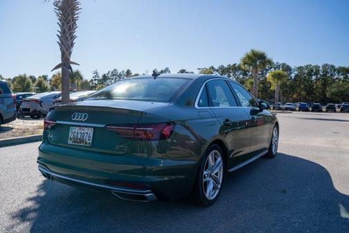 2024 Audi A4 45 S line quattro Premium