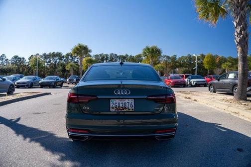 2024 Audi A4 45 S line quattro Premium