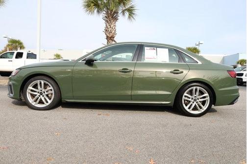 2024 Audi A4 45 S line quattro Premium