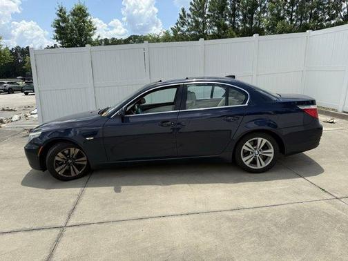 2009 BMW 528 i
