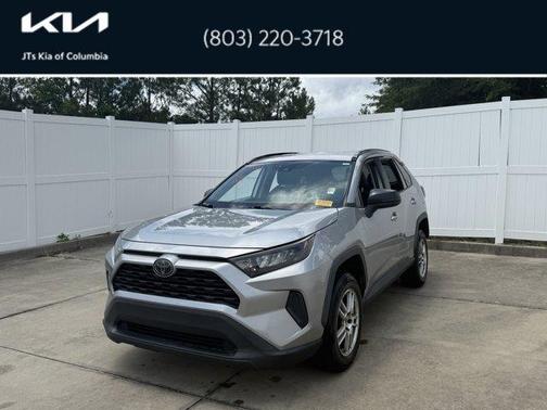 2019 Toyota RAV4 LE
