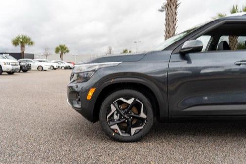 Gravity Gray 2026 Kia Seltos S