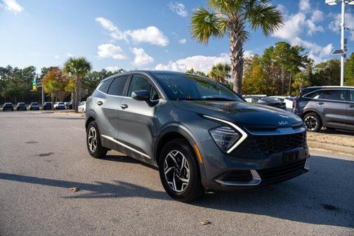 2024 Kia Sportage LX