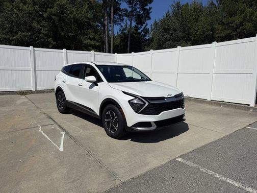 2023 Kia Sportage Hybrid LX