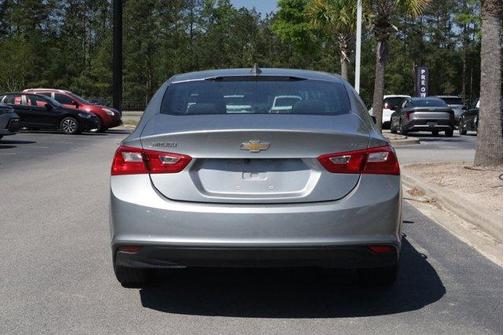 Sterling Gray Metallic 2023 Chevrolet Malibu LT