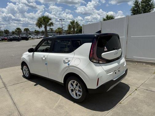 2025 Kia Soul S