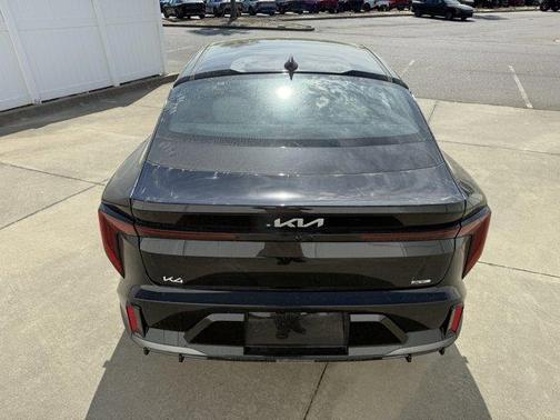 2025 Kia K4 GT-Line Turbo