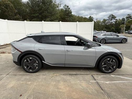 2025 Kia EV6 Light Long Range
