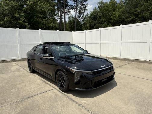2025 Kia K4 GT-Line Turbo