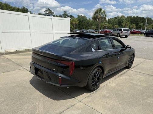 2025 Kia K4 GT-Line Turbo