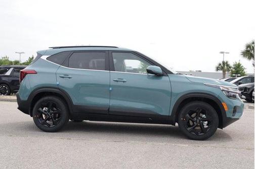 Blue 2026 Kia Seltos EX