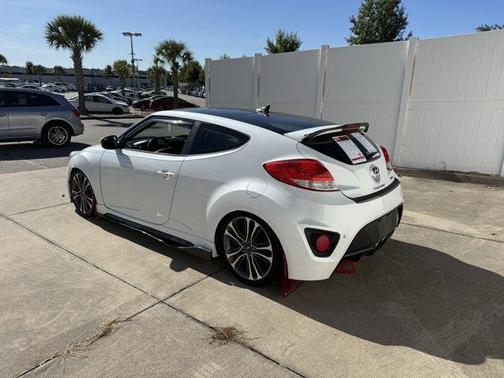 2016 Hyundai Veloster Turbo