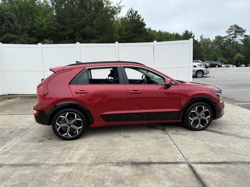 2023 Kia Niro EX Touring