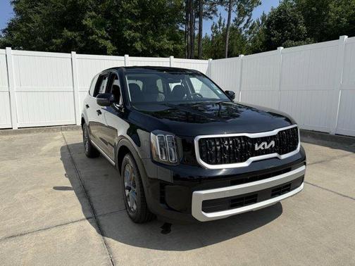 2025 Kia Telluride LX