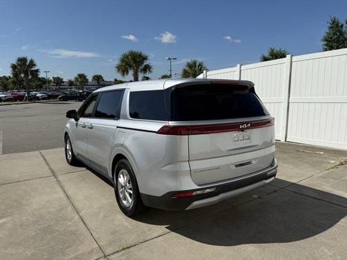 2022 Kia Carnival LXS