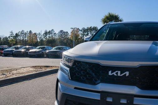 2022 Kia Sorento Hybrid S