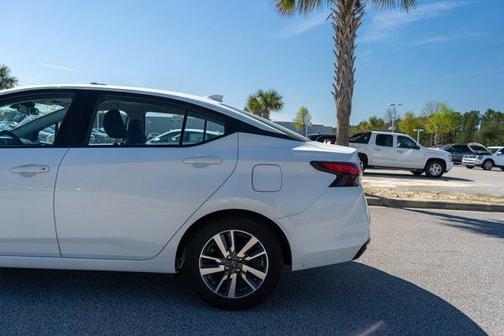 2025 Nissan Versa 1.6 SV