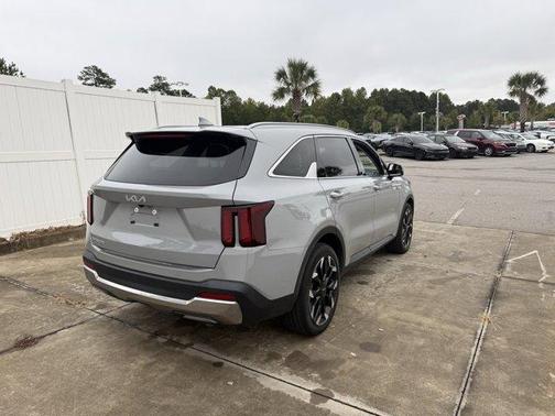 2024 Kia Sorento EX