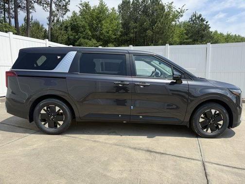 2025 Kia Carnival Hybrid LXS
