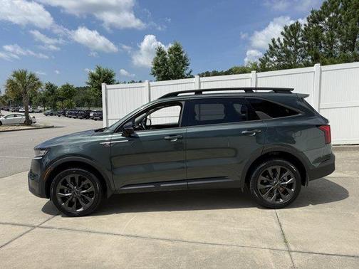 2022 Kia Sorento X-Line EX