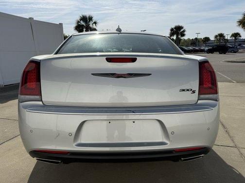 2023 Chrysler 300 S