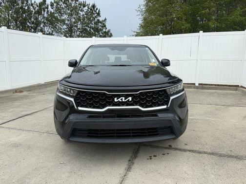 2022 Kia Sorento LX