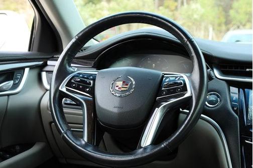 2013 Cadillac XTS Premium
