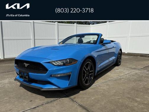 2022 Ford Mustang EcoBoost