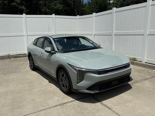 2025 Kia K4 GT-Line Turbo