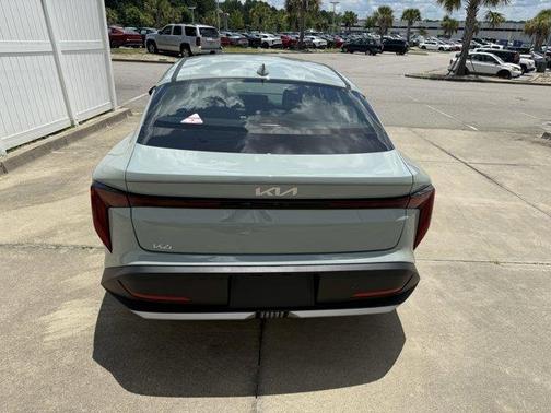 2025 Kia K4 GT-Line Turbo