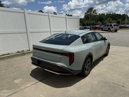 2025 Kia K4 GT-Line Turbo