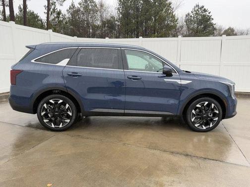 2025 Kia Sorento SX