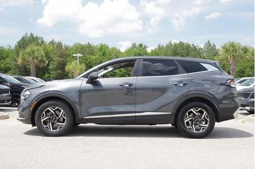 Gravity Gray 2023 Kia Sportage LX