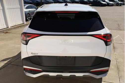 2024 Kia Sportage EX