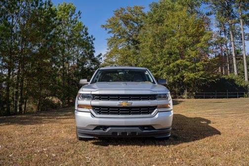2018 Chevrolet Silverado 1500 Custom