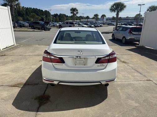 2017 Honda Accord EX-L V-6