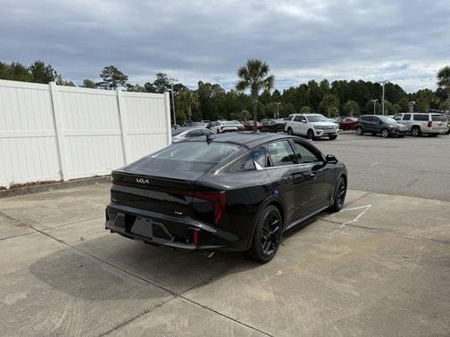 2025 Kia K4 GT-Line Turbo