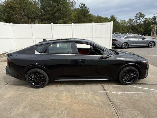 2025 Kia K4 GT-Line Turbo