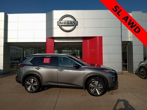 2025 Nissan Rogue SL