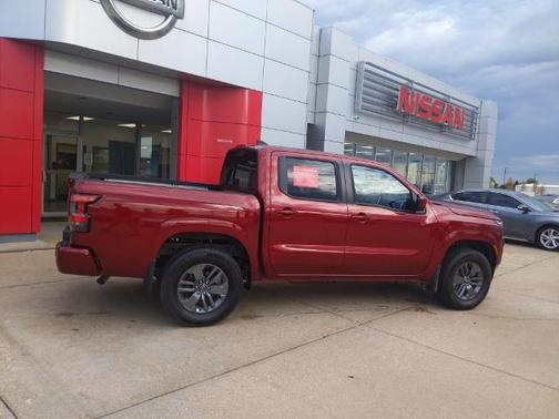 2025 Nissan Frontier SV